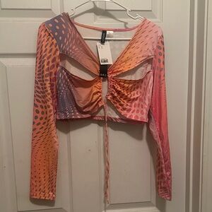 Divided Zara Larsson inspired  Sleeve Crop Top